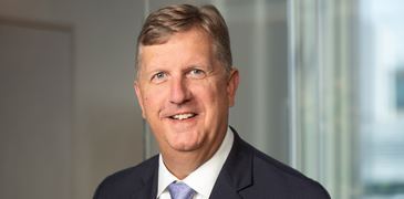 Curt Espeland is the former CFO and Executive Vice President of Eastman Chemical Company, an advanced materials and specialty additives manufacturer based in Kingsport, Tennessee, US.